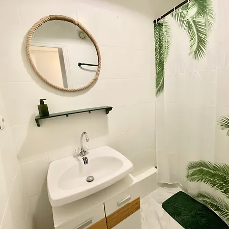 Grand Neuf, Lumineux Et Au Calme ! Equipe - Apartment